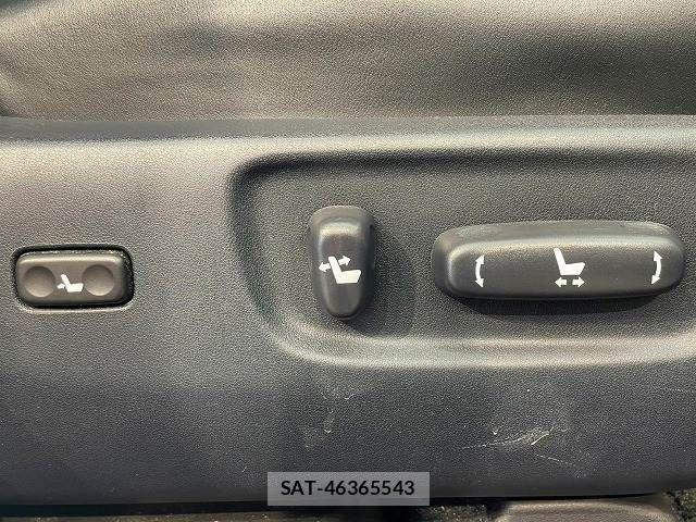 Toyota SAI 2013-08 8797386-4