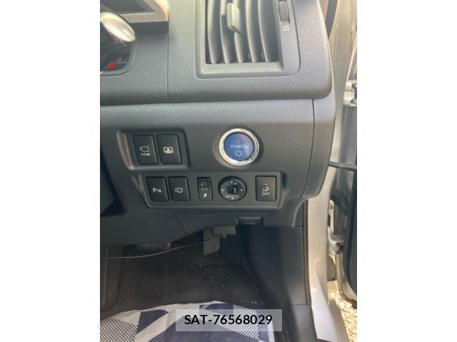 Toyota SAI 2012-06 8797388-14