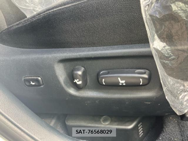 Toyota SAI 2012-06 8797388-15