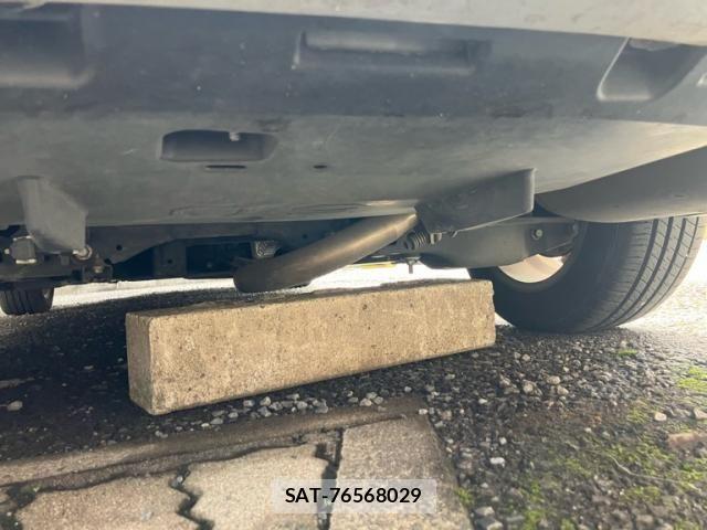 Toyota SAI 2012-06 8797388-22