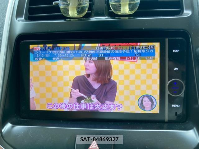 Toyota SAI 2014-06 8831425-26