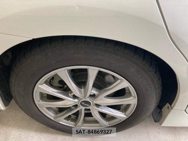 Toyota SAI 2014-06 8831425-8