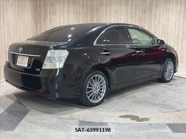 Toyota SAI 2010-01 8831426-17