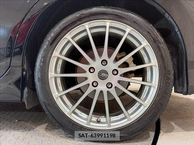 Toyota SAI 2010-01 8831426-27