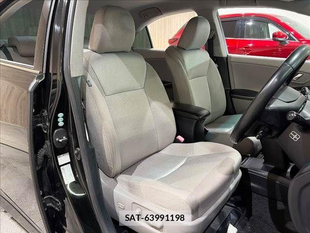 Toyota SAI 2010-01 8831426-7