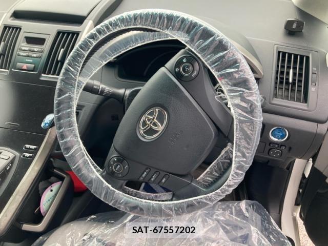 Toyota SAI 2010-04 8850569-18