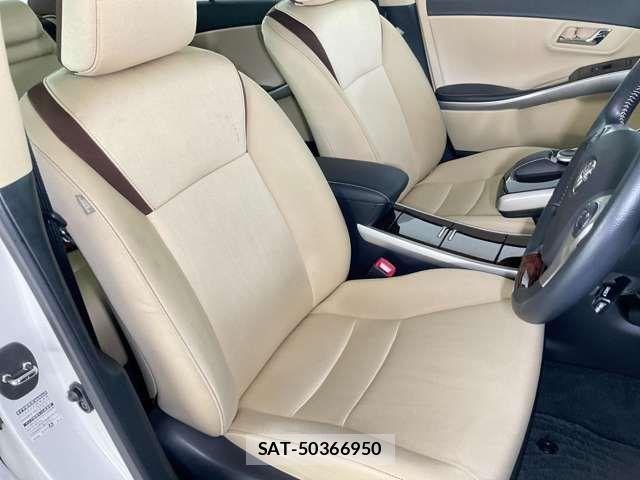 Toyota SAI 2015-08 8850567-15