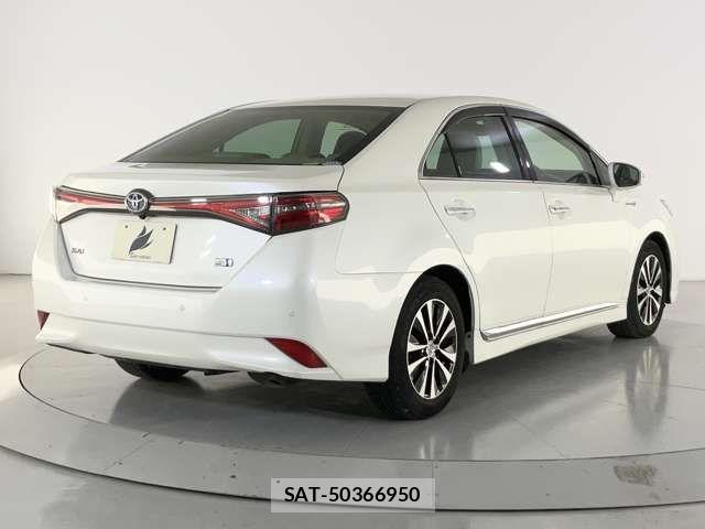 Toyota SAI 2015-08 8850567-5