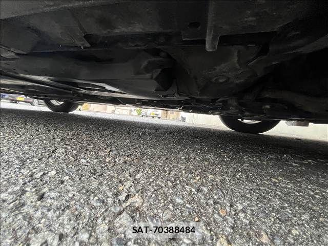 Toyota SAI 2016-09 8849647-11