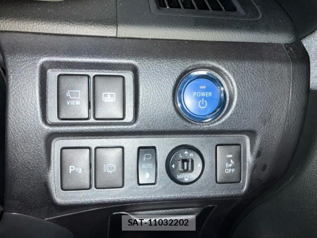 Toyota SAI 2012-01 8872011-17