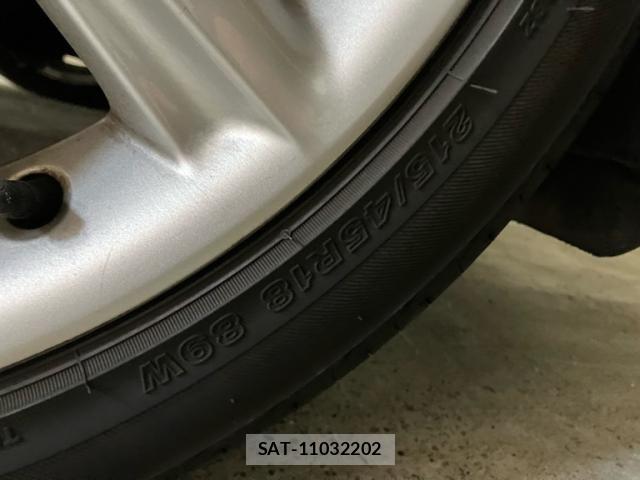 Toyota SAI 2012-01 8872011-7