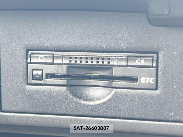Toyota SAI 2013-09 8881989-6