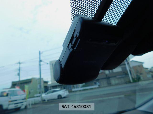 Toyota SAI 2016-01 8881988-19