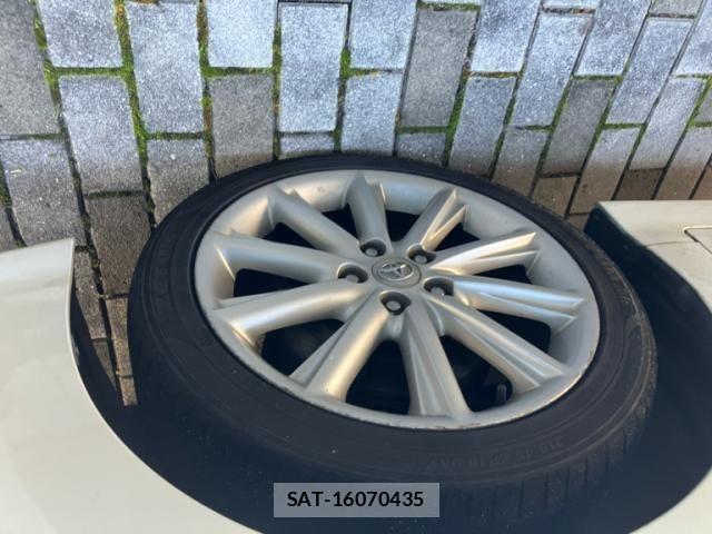 Toyota SAI 2009-12 8884297-10
