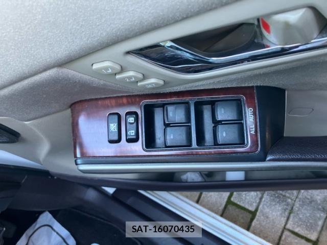 Toyota SAI 2009-12 8884297-17