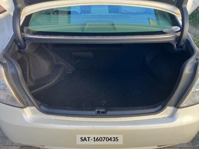 Toyota SAI 2009-12 8884297-24