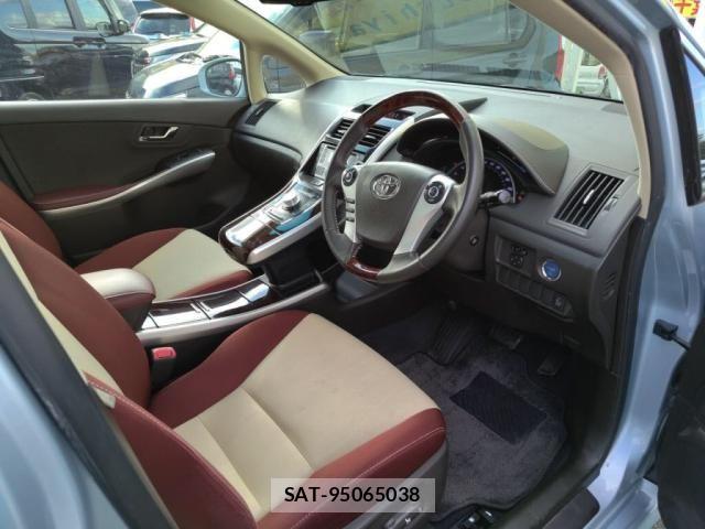 Toyota SAI 2017-06 8884296-20