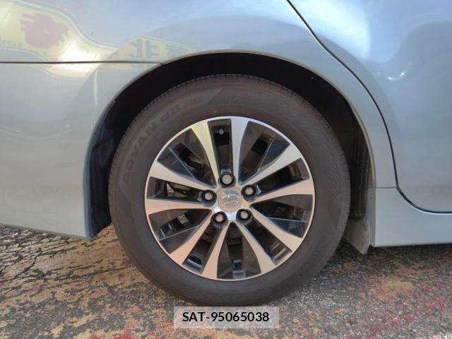 Toyota SAI 2017-06 8884296-26