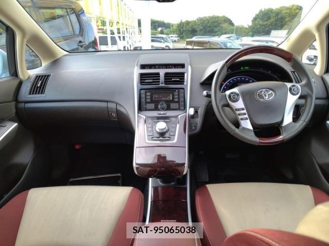 Toyota SAI 2017-06 8884296-2