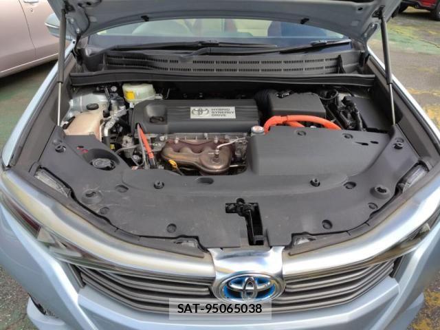 Toyota SAI 2017-06 8884296-29