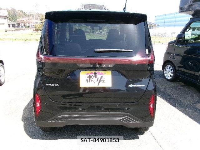 Nissan Sakura 2023-12 6247232-6