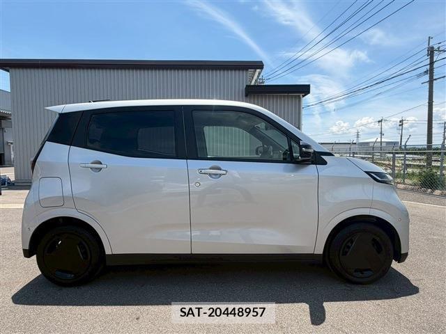 Nissan Sakura 2024-11 7457534-9