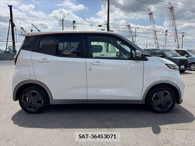 Nissan Sakura 2022-07 8132234-11