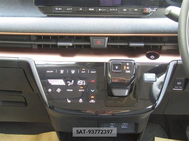 Nissan Sakura 2022-07 8132231-13
