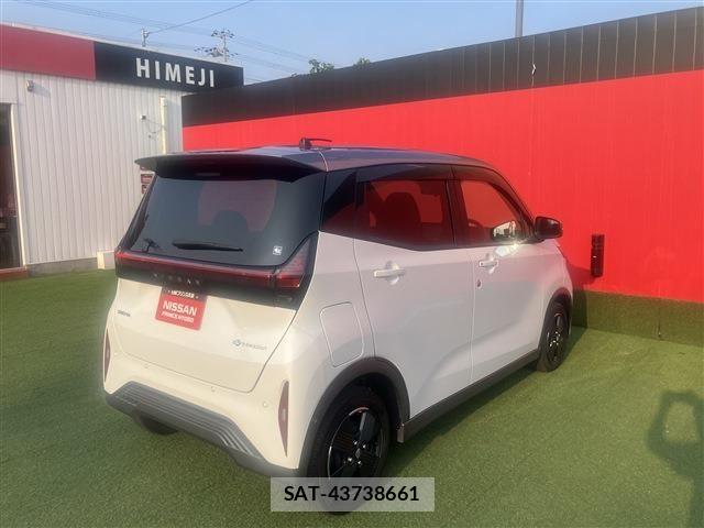 Nissan Sakura 2023-10 8146640-5