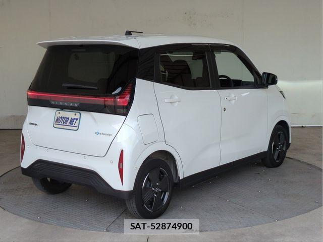 Nissan Sakura 2022-10 8210013-1