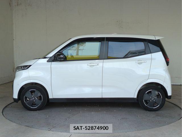 Nissan Sakura 2022-10 8210013-21