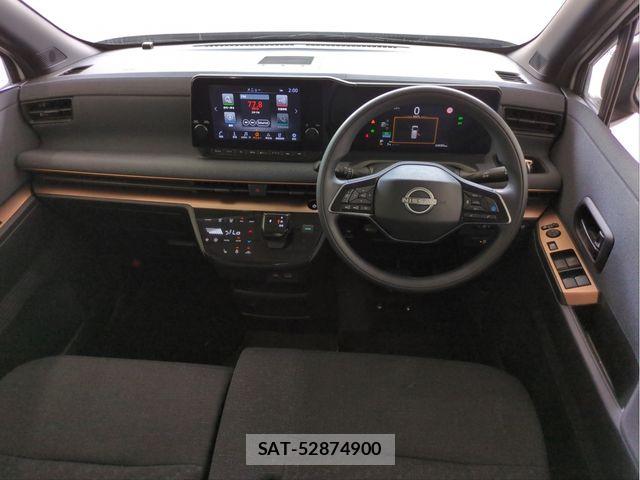 Nissan Sakura 2022-10 8210013-7