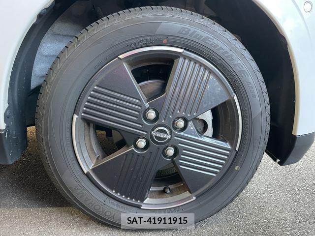 Nissan Sakura 2025-08 8210012-7