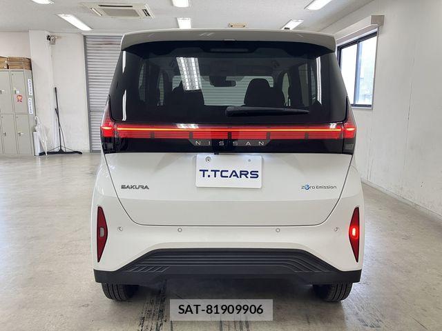 Nissan Sakura 2022-06 8210014-22