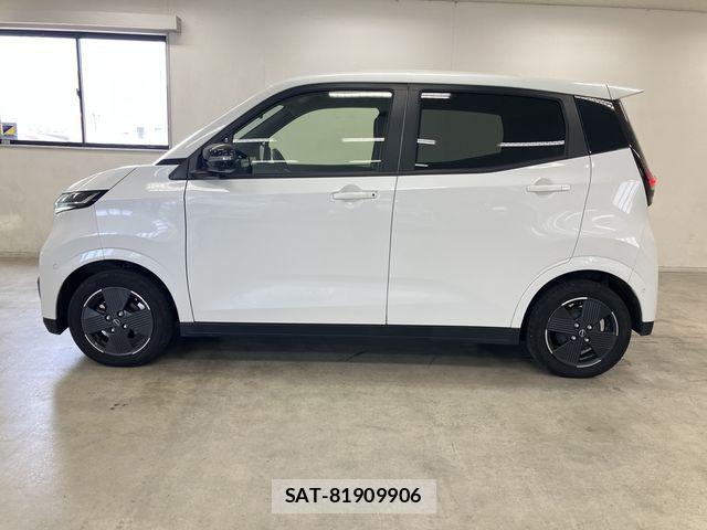 Nissan Sakura 2022-06 8210014-24