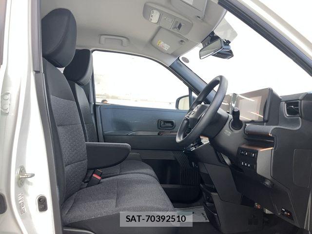 Nissan Sakura 2022-12 8210015-18