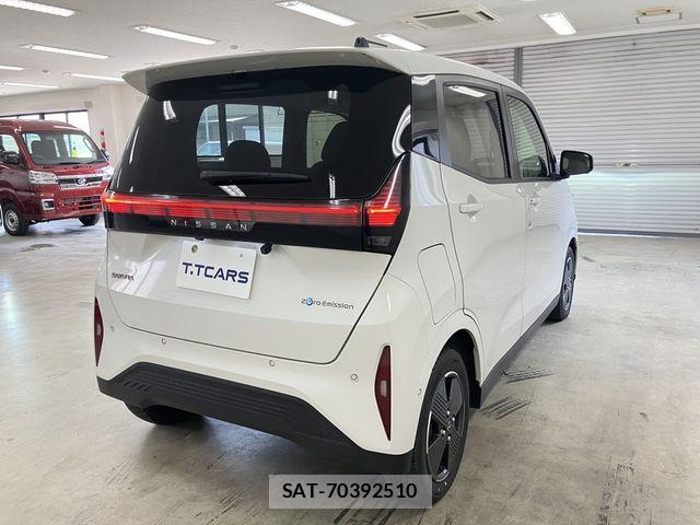 Nissan Sakura 2022-12 8210015-23