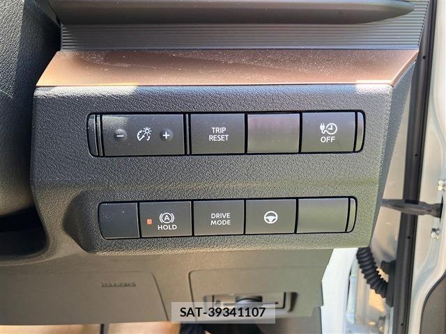 Nissan Sakura 2024-06 8210011-26