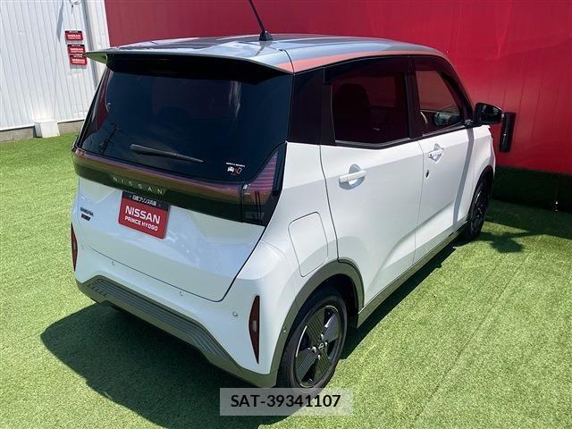 Nissan Sakura 2024-06 8210011-4