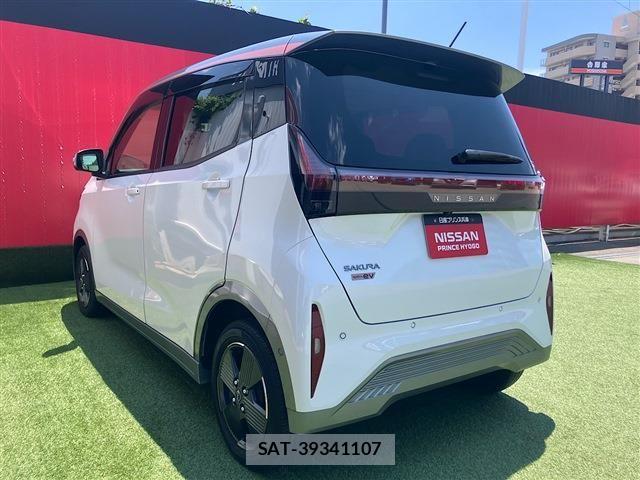 Nissan Sakura 2024-06 8210011-6