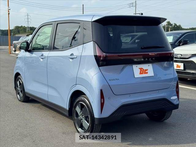 Nissan Sakura 2023-09 8368544-12