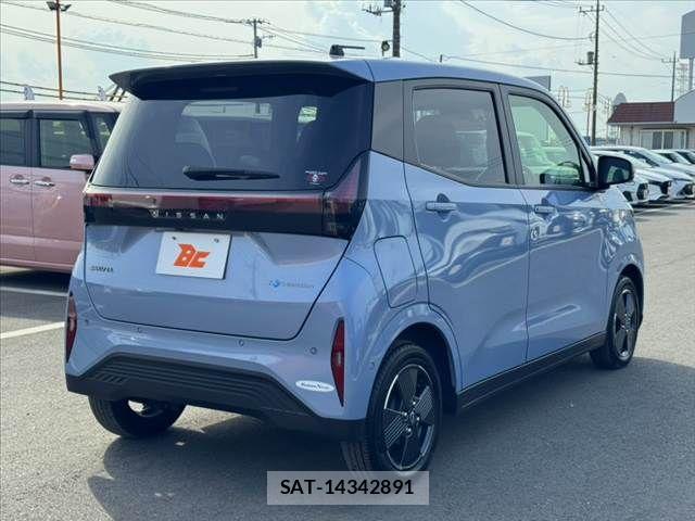 Nissan Sakura 2023-09 8368544-14