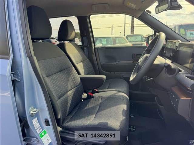 Nissan Sakura 2023-09 8368544-15