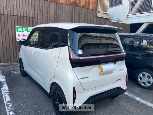 Nissan Sakura 2023-01 8368546-3