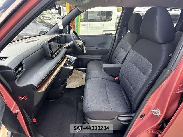 Nissan Sakura 2023-07 8414815-4