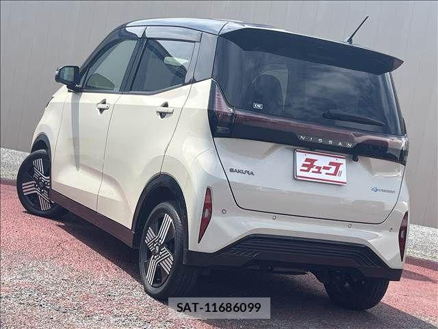 Nissan Sakura 2022-08 8458367-16