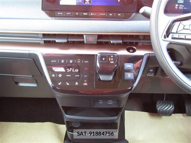 Nissan Sakura 2022-08 8563474-12