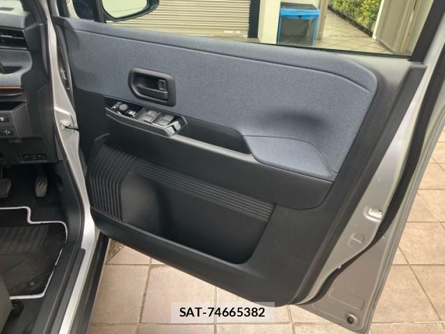Nissan Sakura 2022-08 8563475-10