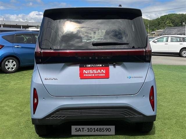 Nissan Sakura 2022-07 8881994-6