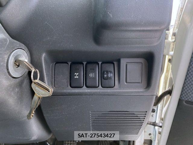 Subaru SAMBAR TRUCK 2012-07 1215471-18